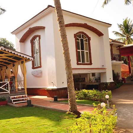 Antara Goa Hotel Marmagao Buitenkant foto