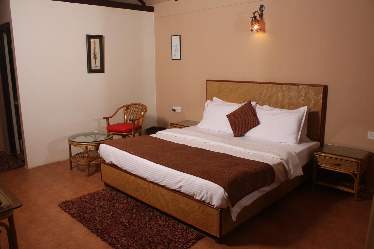 Antara Goa Hotel Marmagao Buitenkant foto