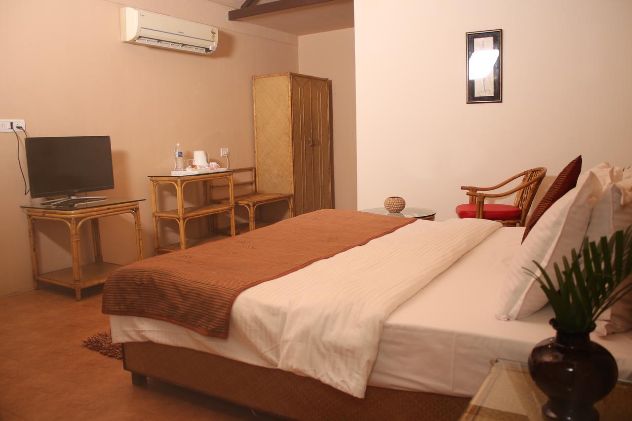 Antara Goa Hotel Marmagao Buitenkant foto
